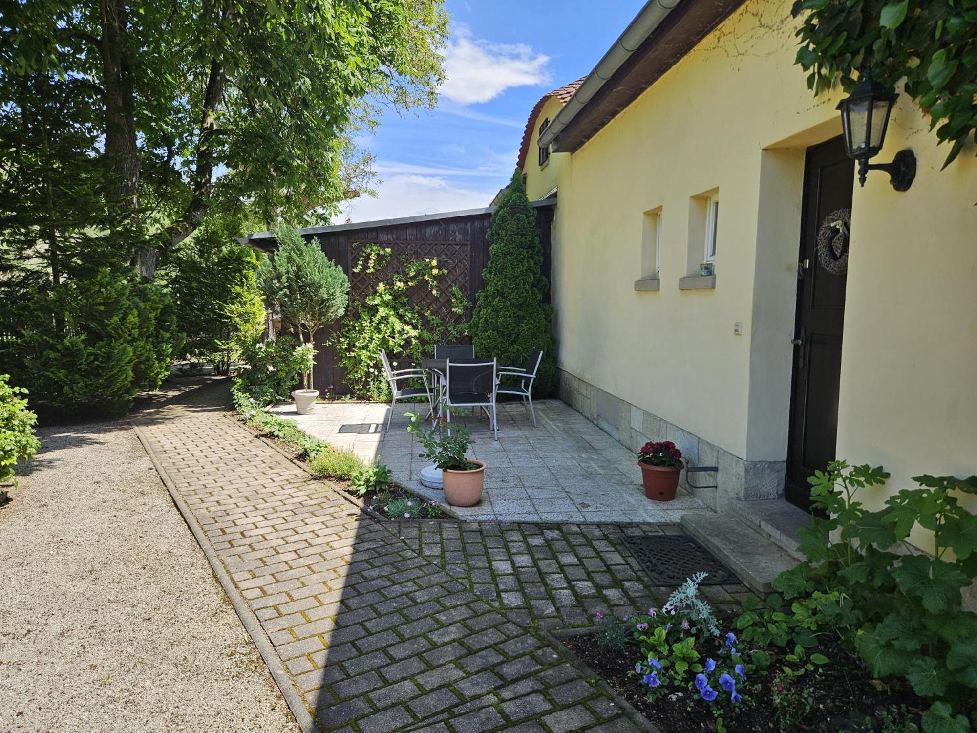 Landhaus Saaleck Наумбург Номер фото